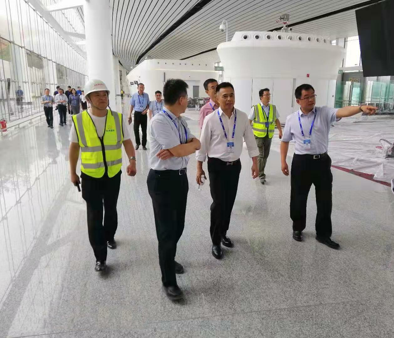 中免集團總裁陳國強一行蒞臨指導 (2).jpg