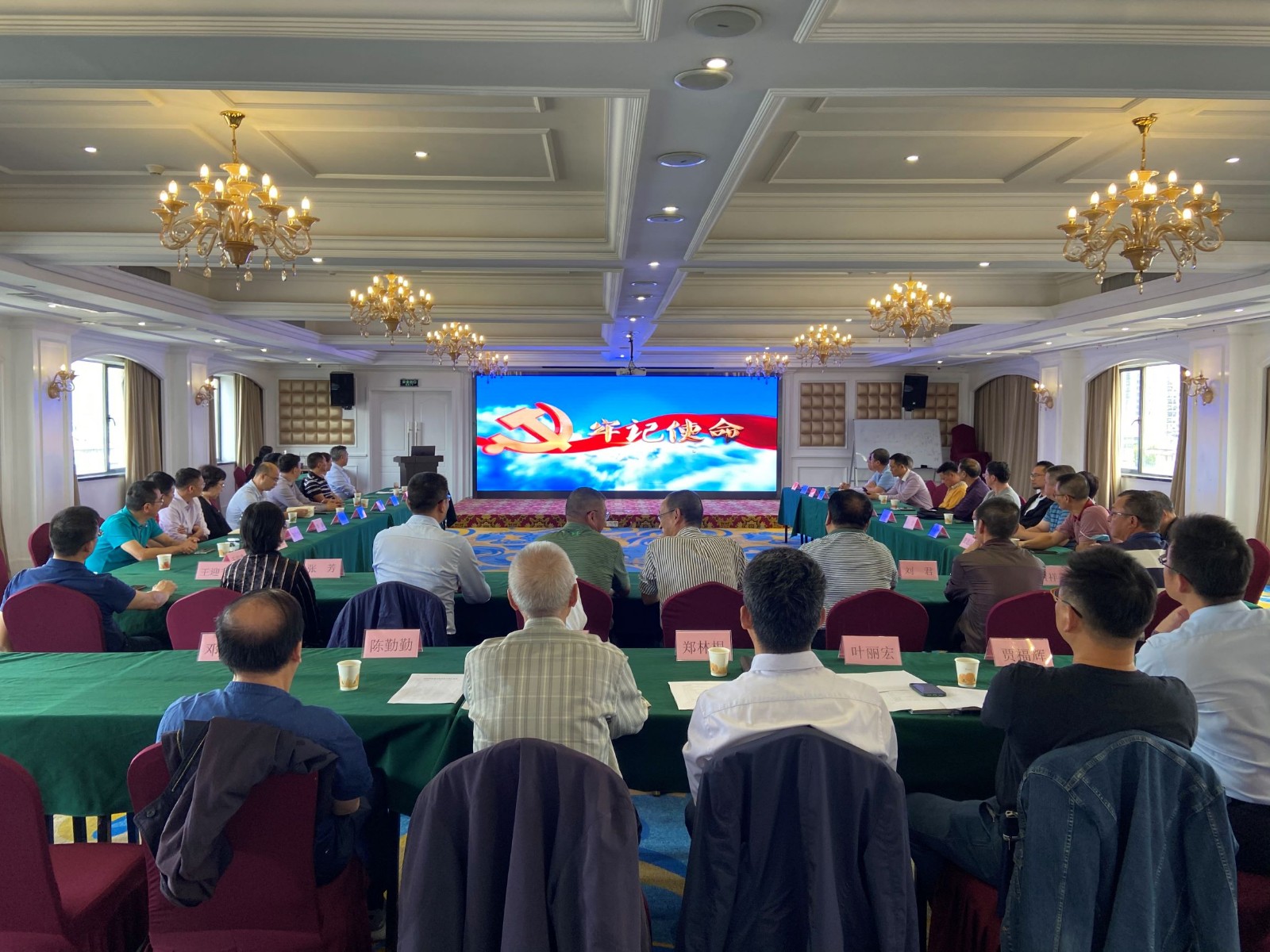 1602819111272396.jpg 1d337c4c97442b7d451220dd1243065.jpg