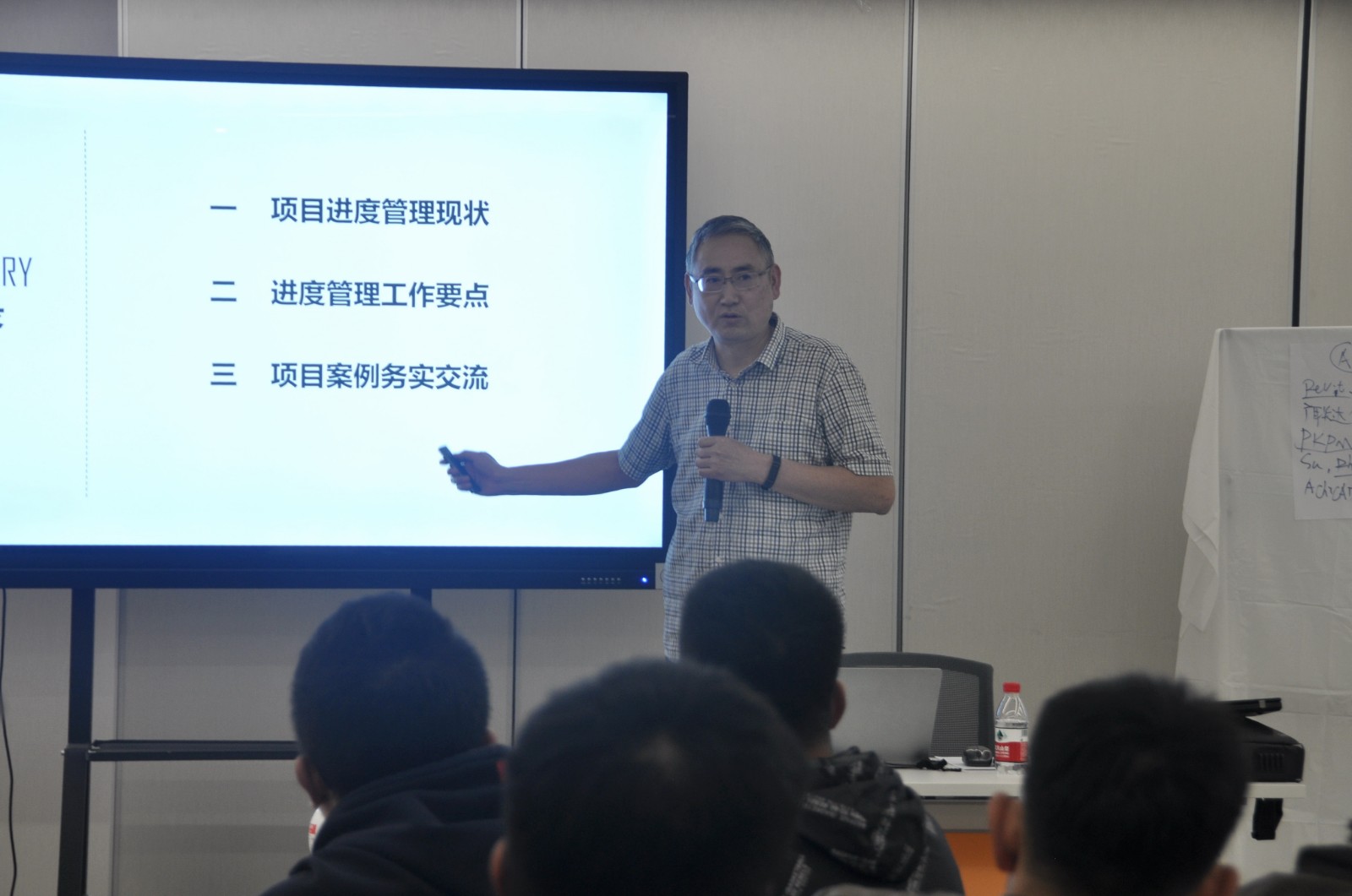 1604624160580153.jpg 鮑總.JPG