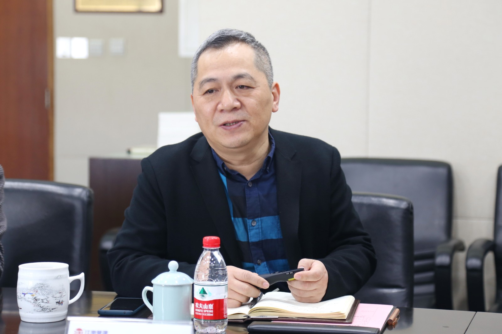 1617152856664210.jpg 胡總.JPG