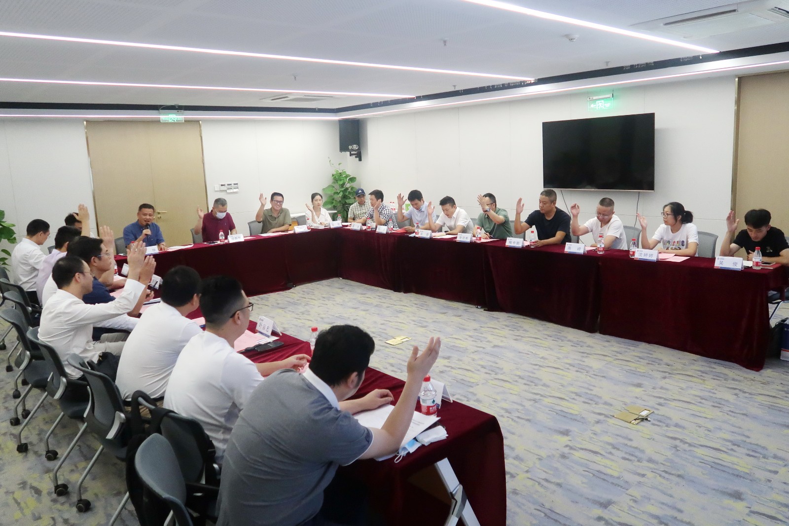 1633939217646385.jpg 1633939217646385.jpg