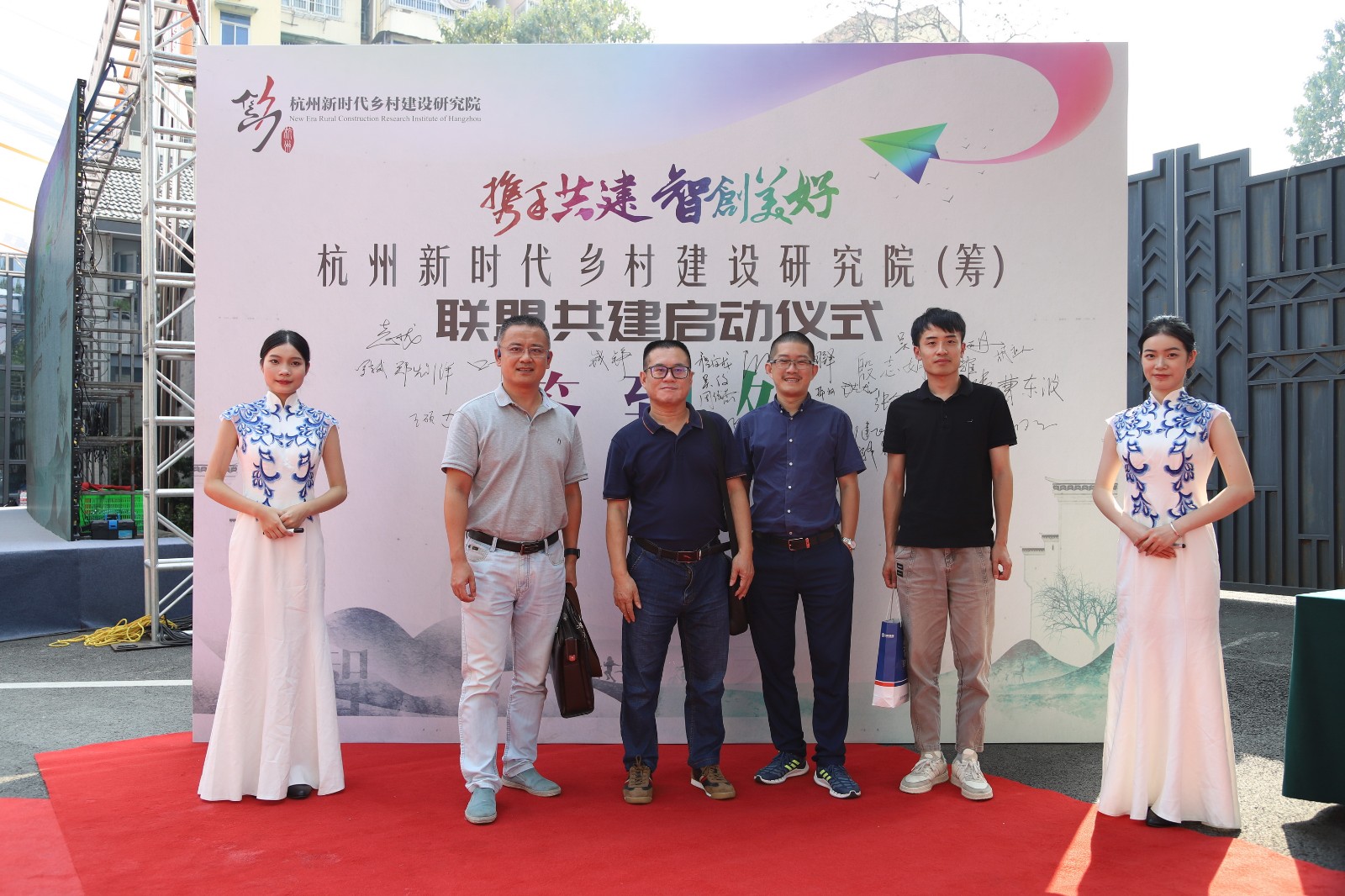 1633943422950292.jpg 1633943422950292.jpg