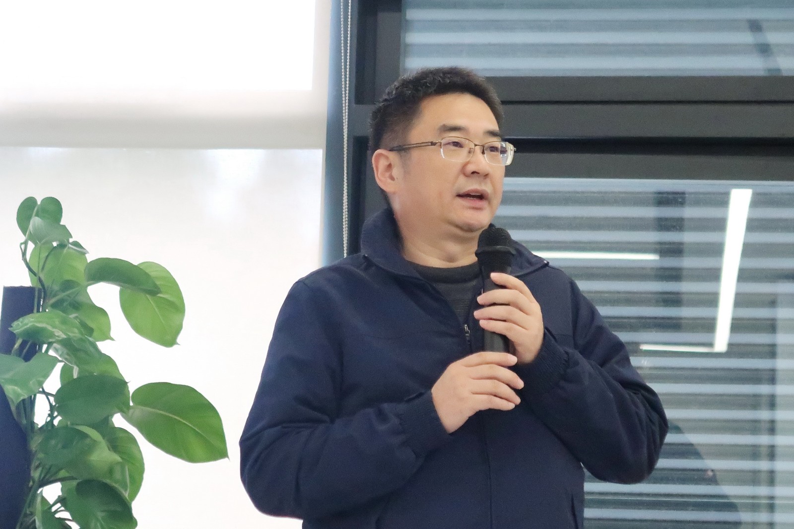 1638427442401278.jpg 1638427442401278.jpg