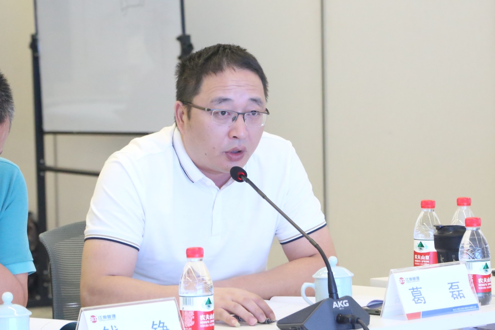 1688430257429471.jpg 1688430257429471.jpg