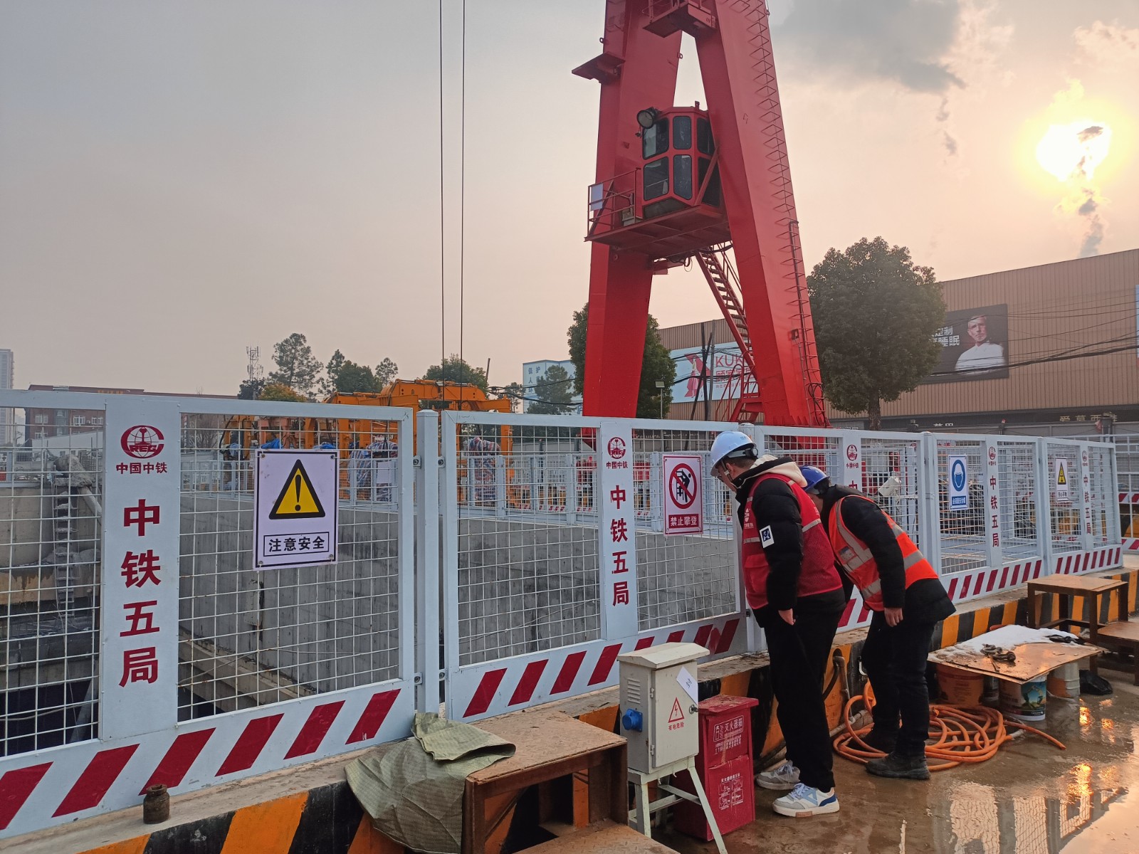 1708408716304343.jpg 7-1.jpg