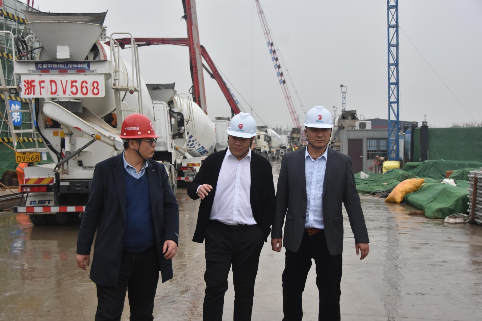 1711498538218555.jpg 1711498538218555.jpg