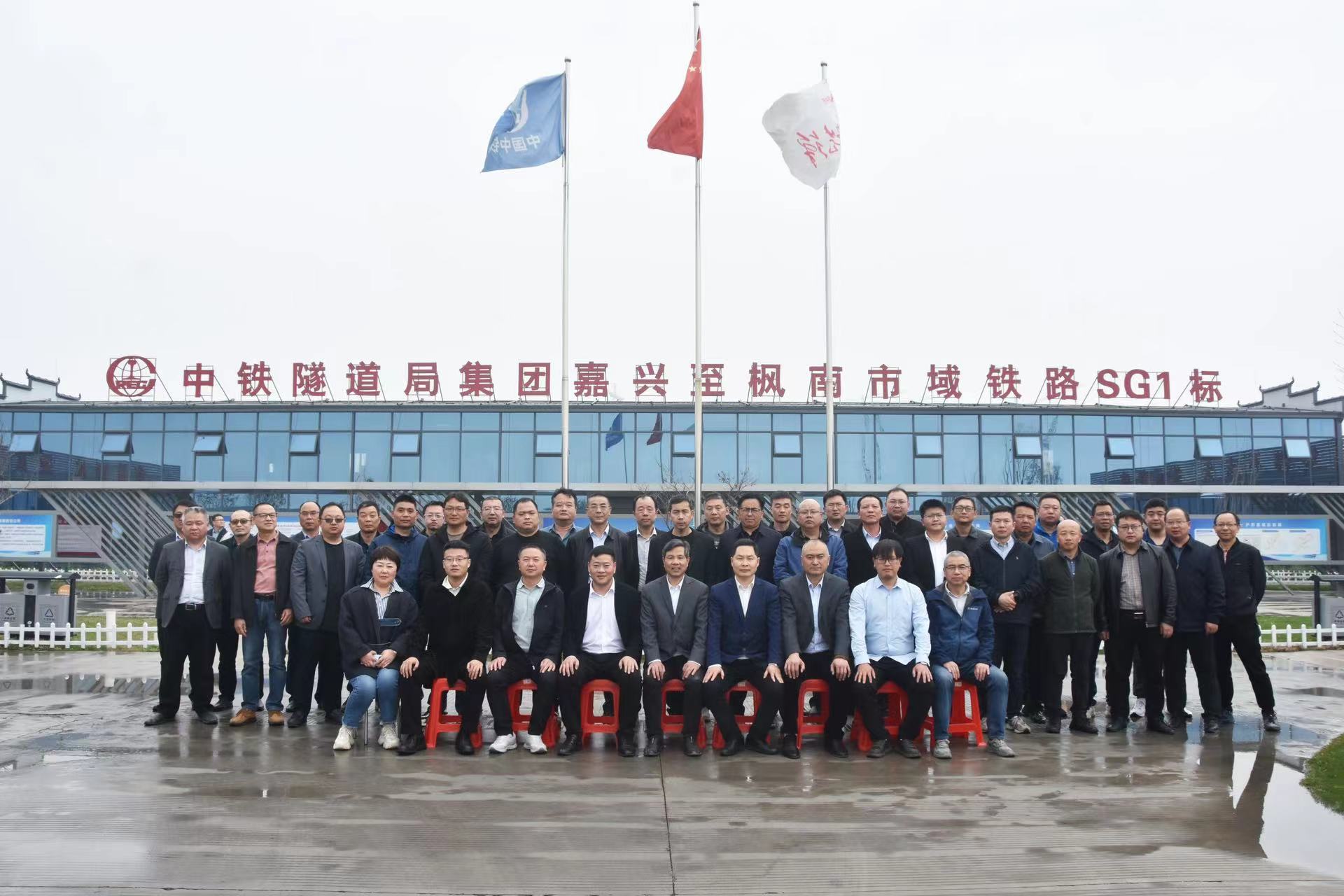 1711498682370885.jpg 1711498682370885.jpg