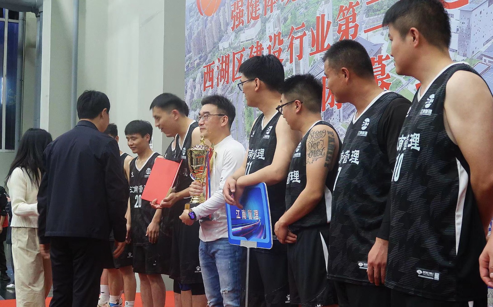 1713405322232707.jpg 1713405322232707.jpg