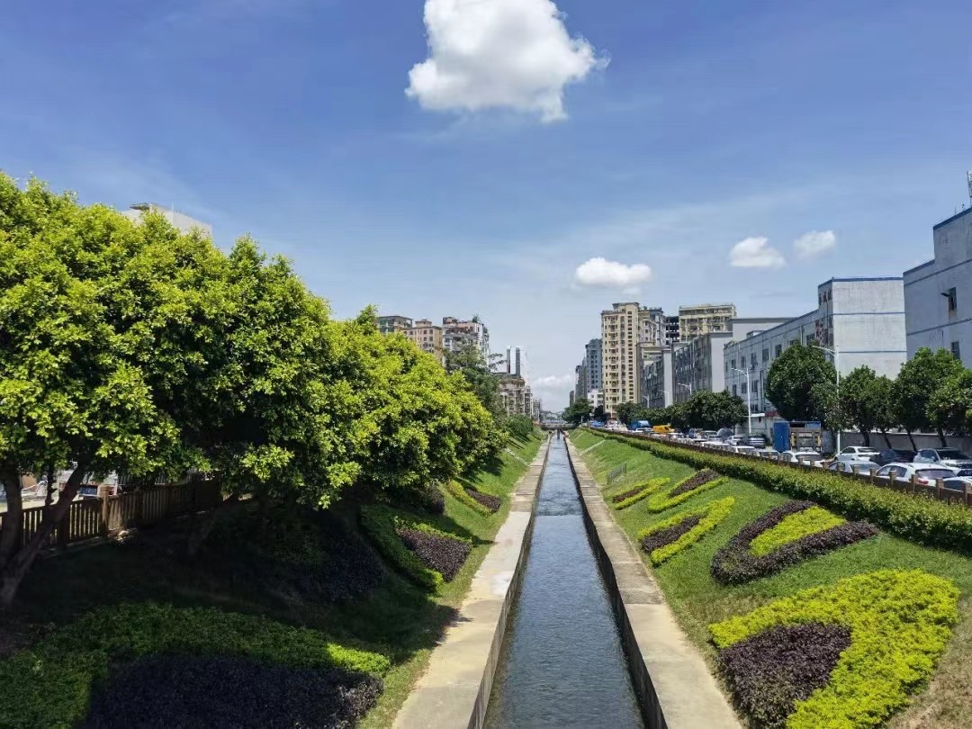 1714292027338165.jpg 1714292027338165.jpg