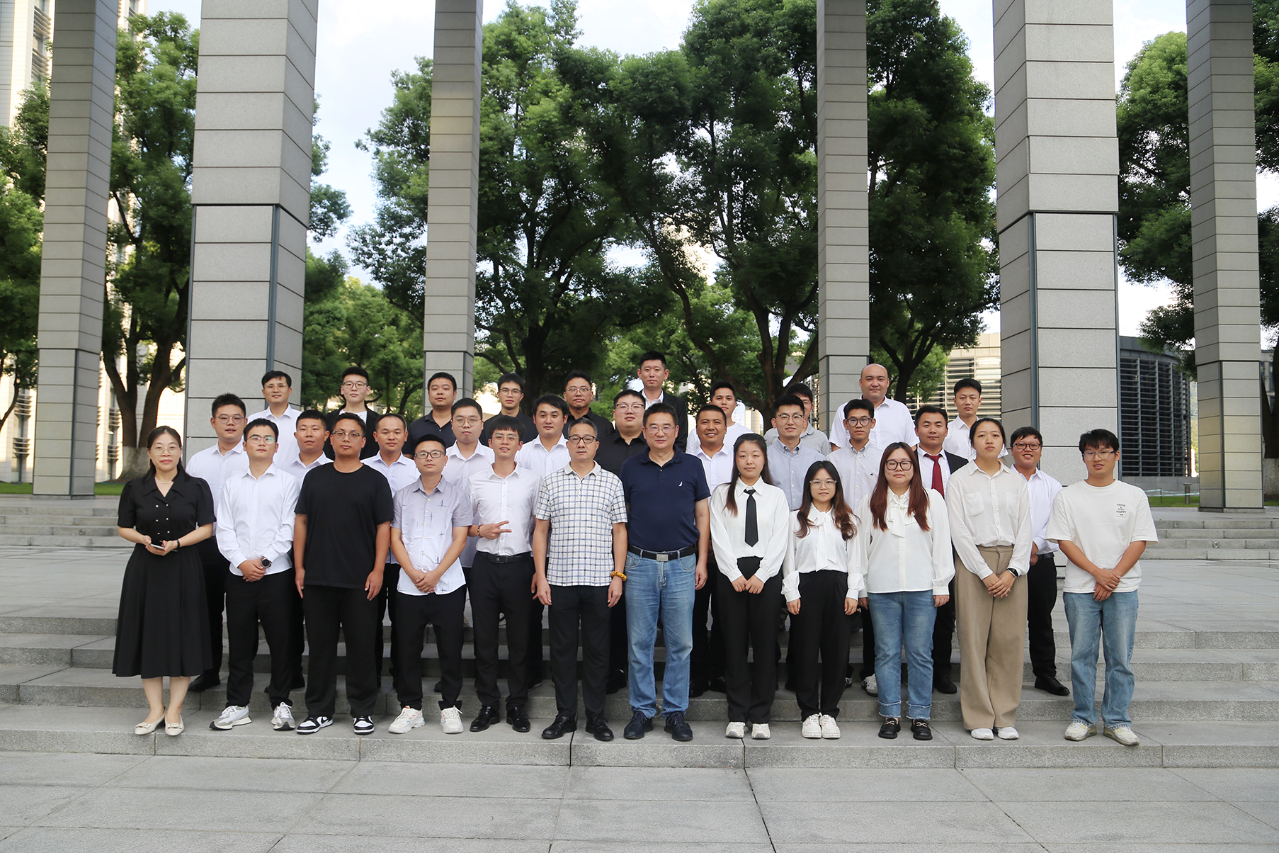 1729472082292208.png 1729472082292208.png