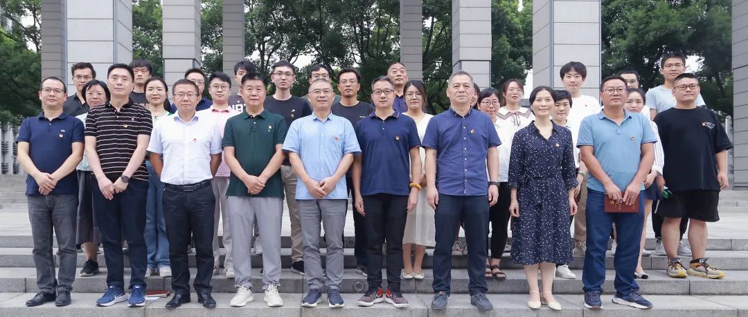 江南管理圓滿召開黨委、紀委換屆選舉黨員大會